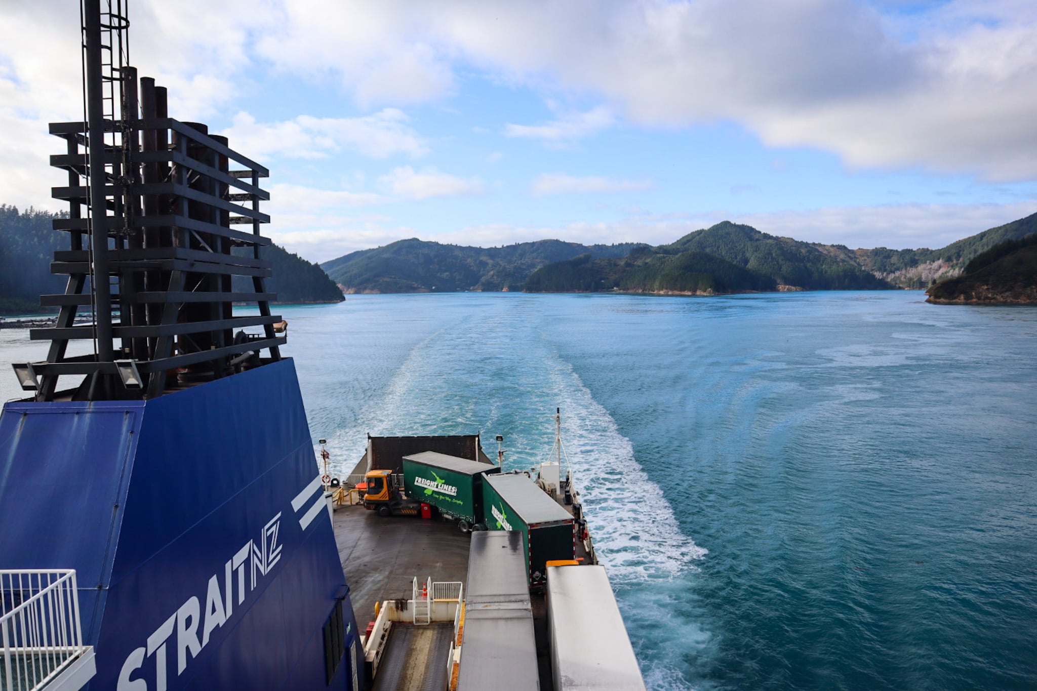 Guide To The New Zealand Cook Strait – BYNSFK