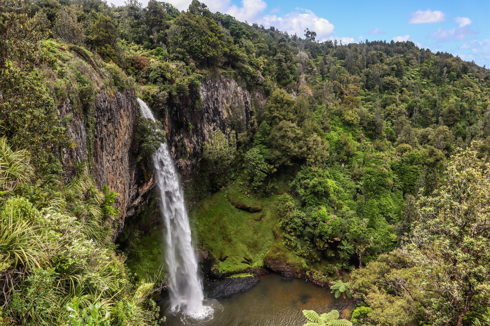 Bridal Veil Falls Visiting One of the Best Waterfalls in New Zealand