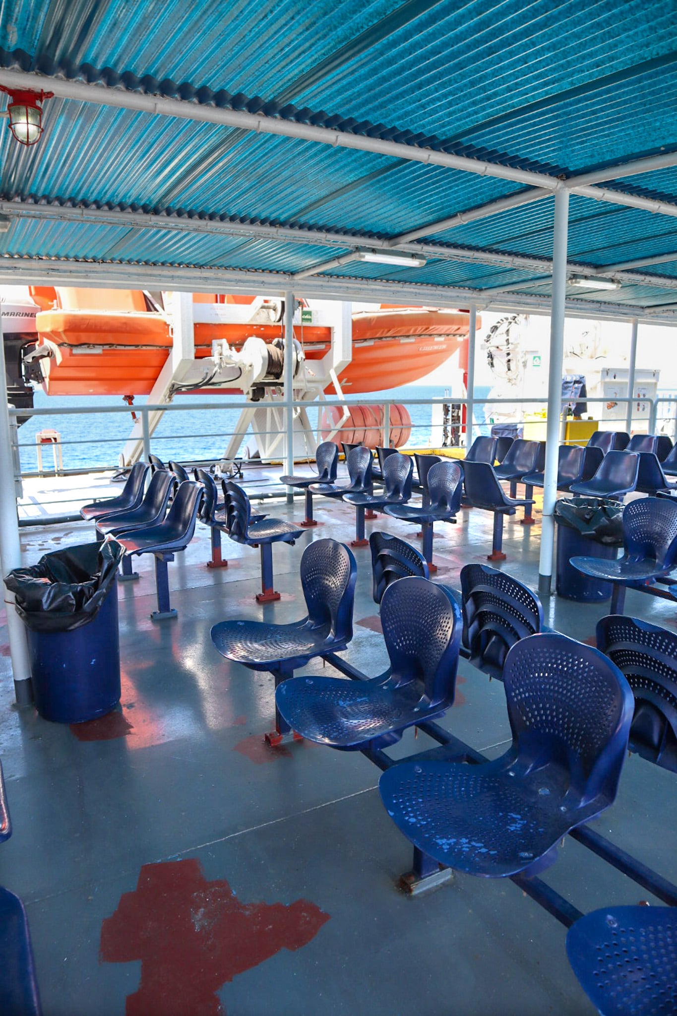 Saos Ferry