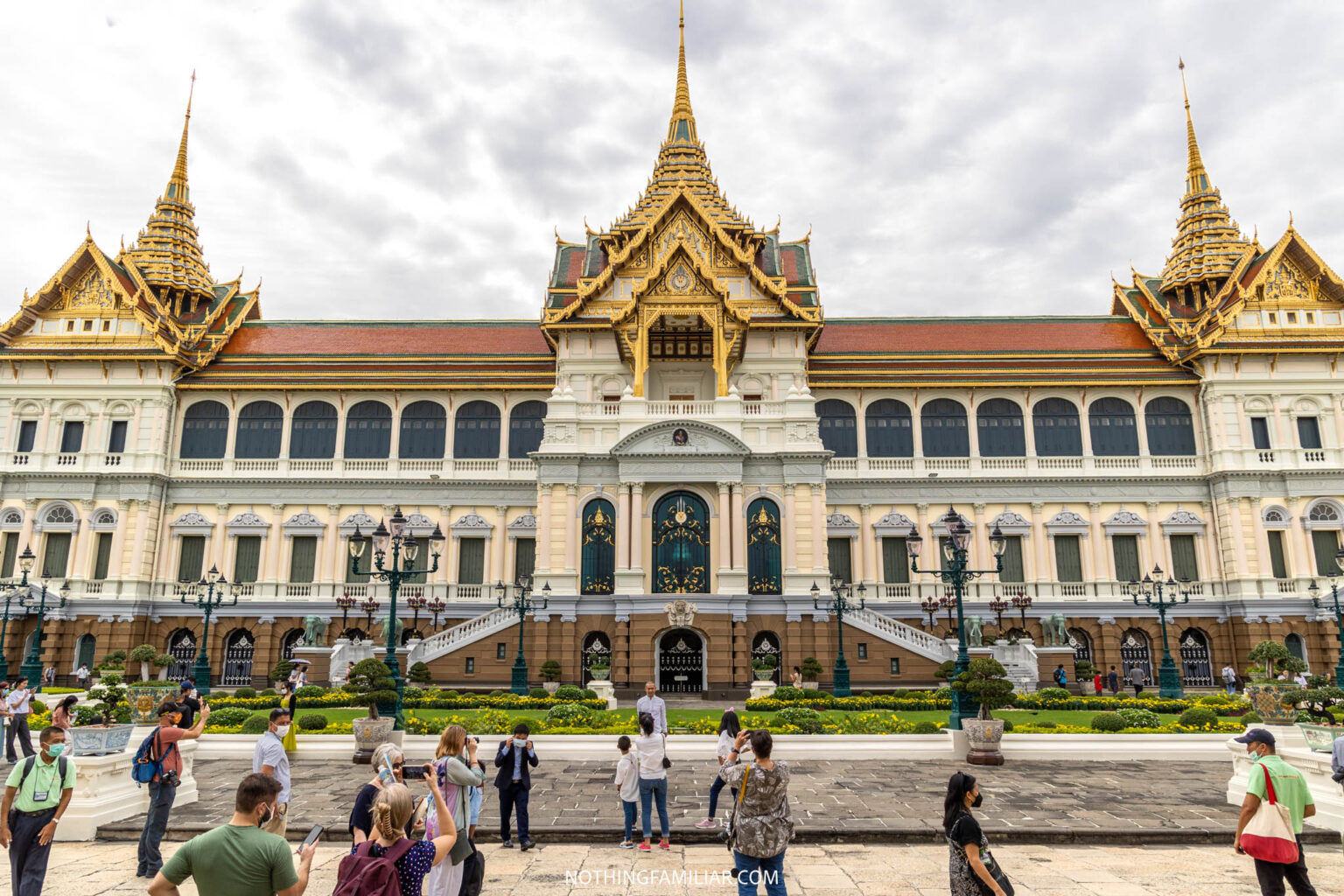 9 Best Grand Palace Bangkok Tips (with Dress Code!)
