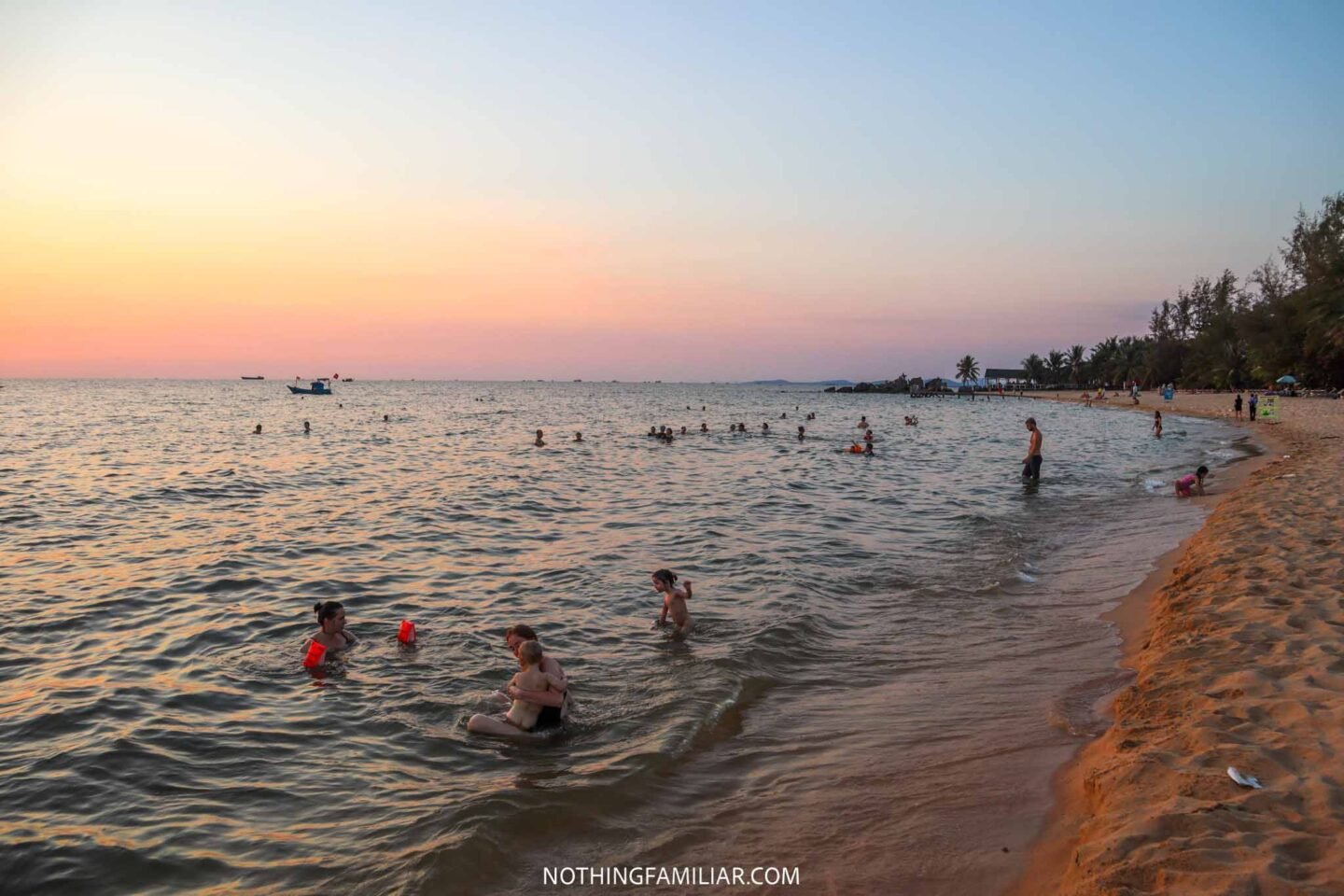 Long Beach Quoc Vietnam