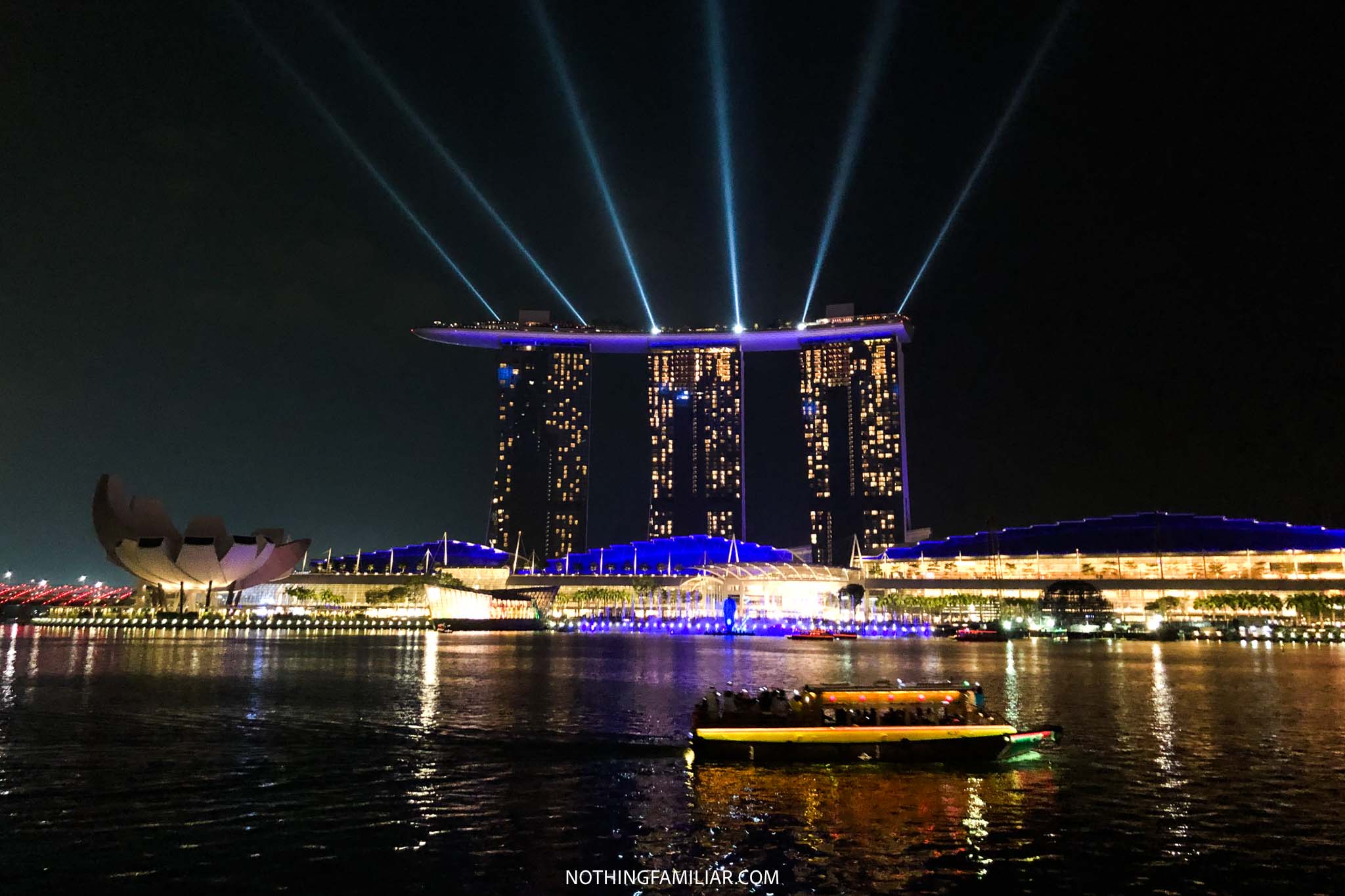 2 Best Singapore Light Shows & How to See Them in One Night!