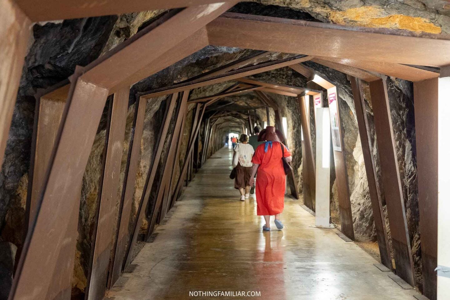 Tunnel